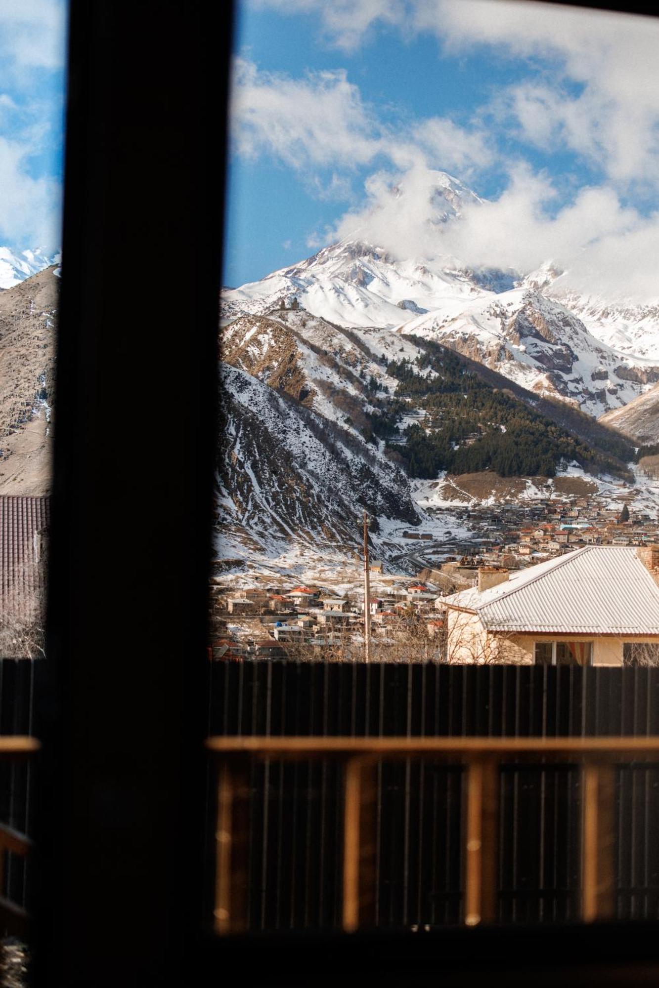 Via Kazbegi Villa Exterior photo